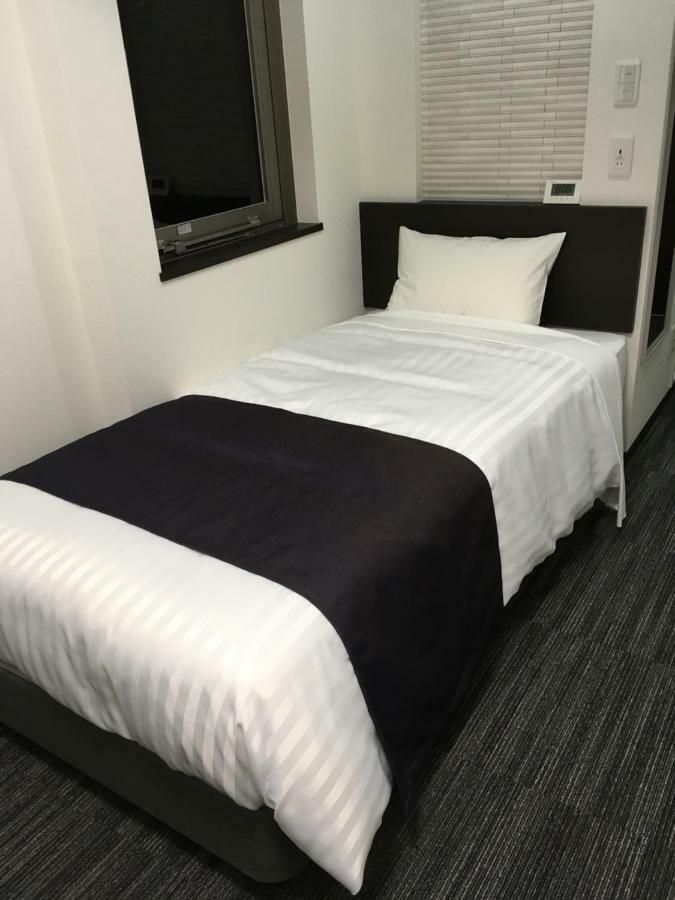 Shinbashi Urban Hotel Tokyo Esterno foto